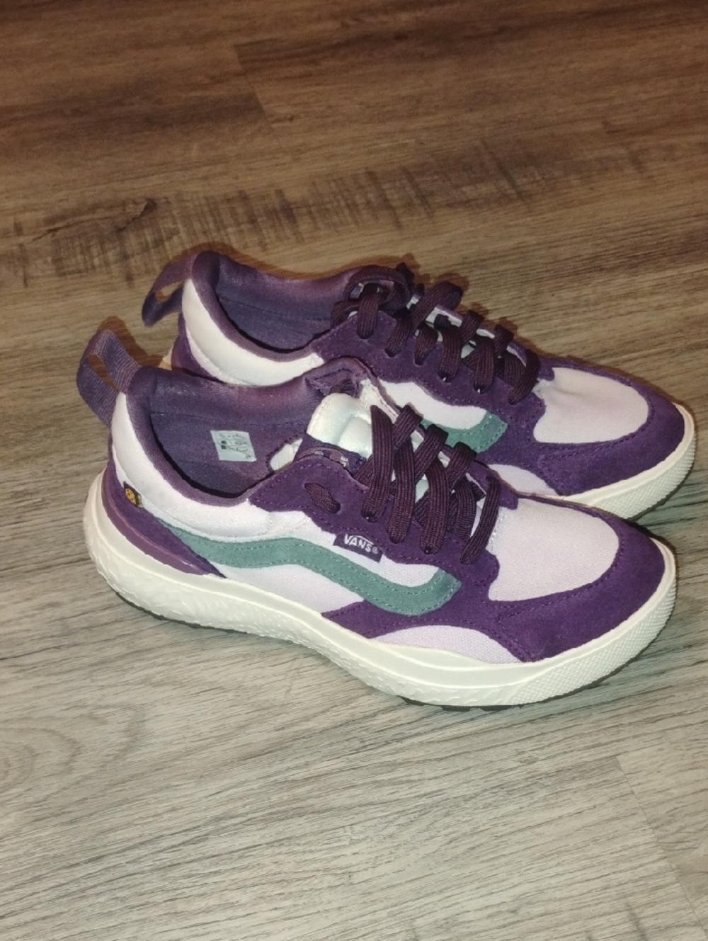 Vans Women's Purple and Lilac Low-Top Sneakers with Green Accent Size 8